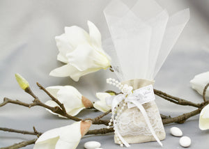 Romantic Lace & Pearls Wedding Favor